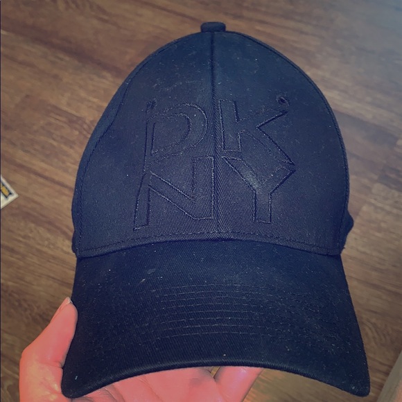 dkny baseball cap